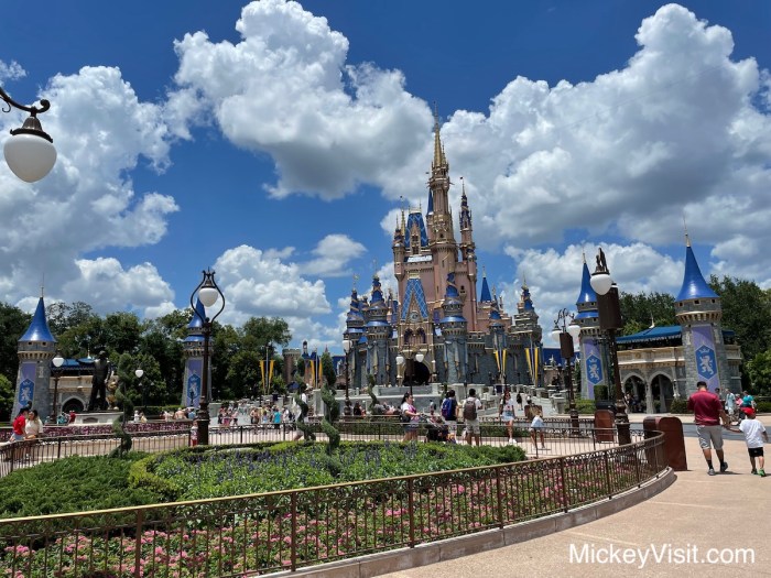 Discounts disney hotel travel world